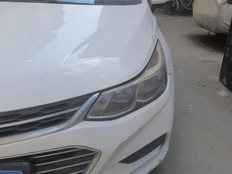 Cruze 1.5 L Auto Pioneer Sunroof