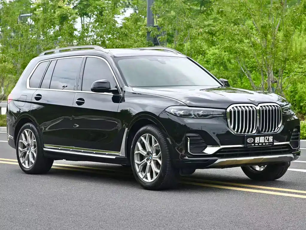 BMW X7 xDrive40 i Leading Luxury Package