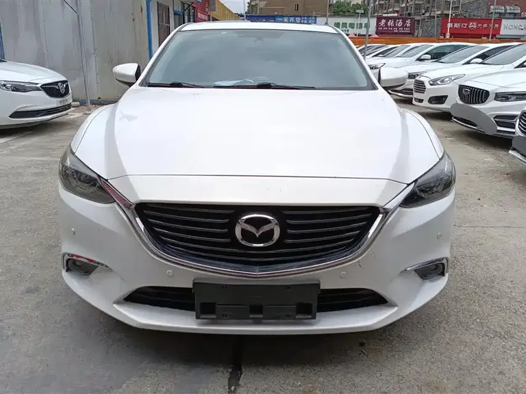 Mazda Atenza 2.0 L Blue Sky Luxury