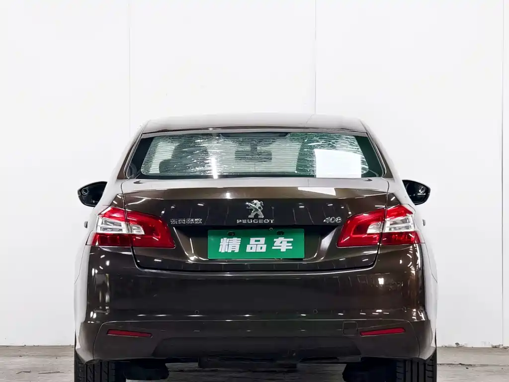 Peugeot 408 1.8 L Auto Luxury