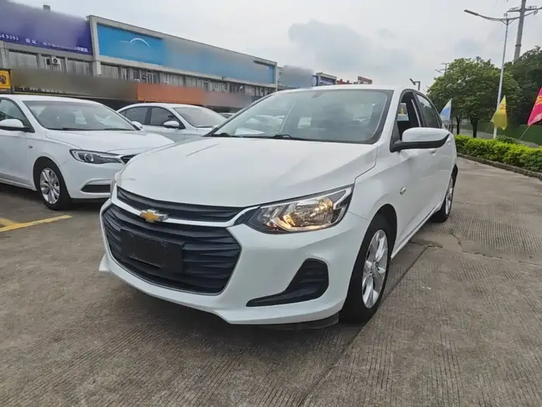 Chevrolet Cavalier 325 T Auto Pleasant