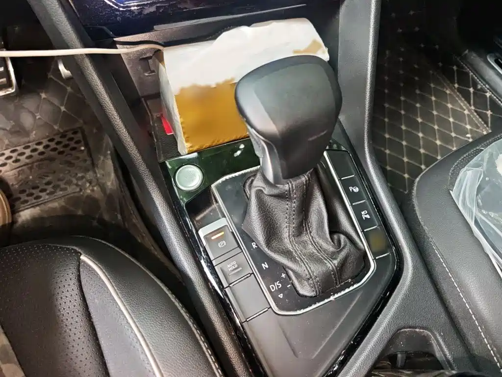 Tiguan L 330 TSI Auto 2 WD R-Line Premium