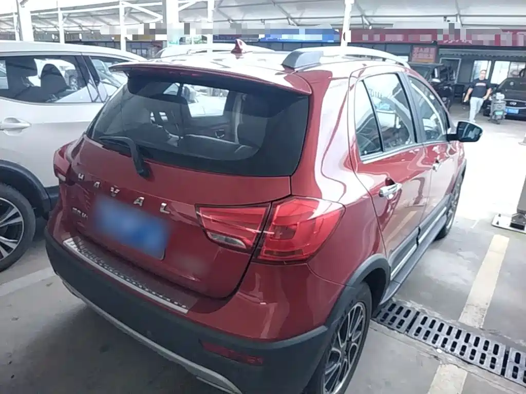 Haval H1 哈弗H1 2016款 蓝标 1.5 L 手动尊贵型