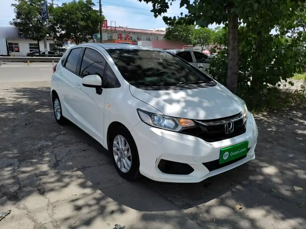Fit 1.5 L CVT Comfort Sunroof