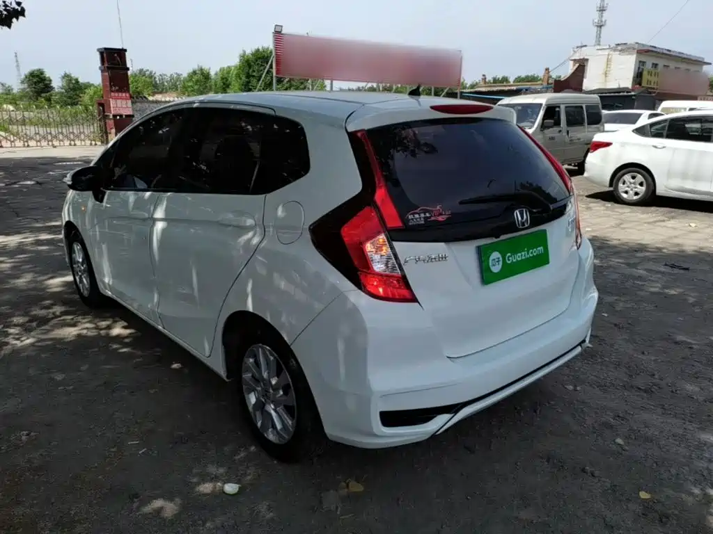 Fit 1.5 L CVT Comfort Sunroof