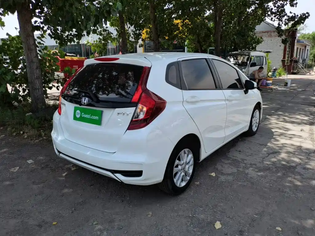 Fit 1.5 L CVT Comfort Sunroof