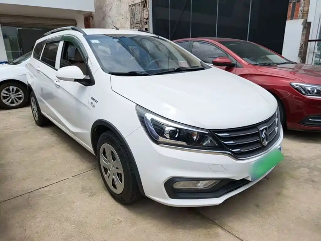 Baojun 310 W 1.5 L Manual Comfort CN-VI