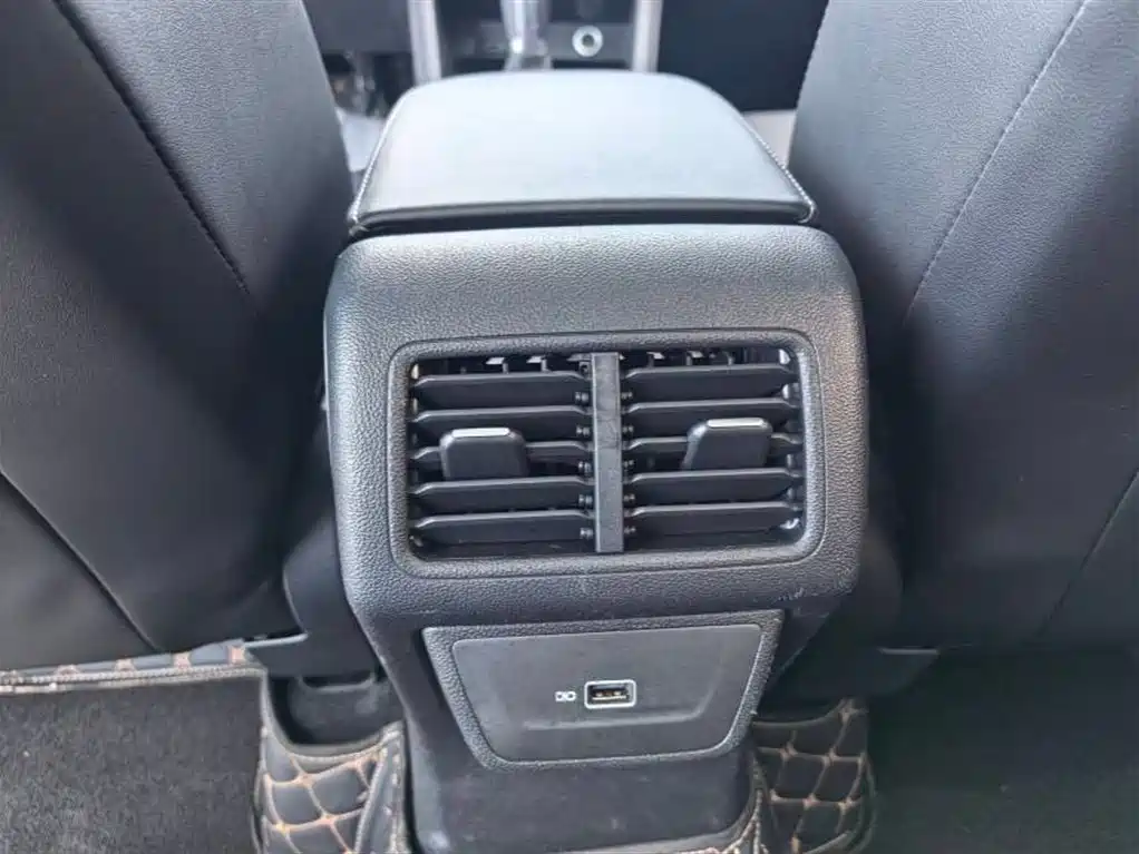 Jetta VS7 280 TSI Auto Highlight Joy