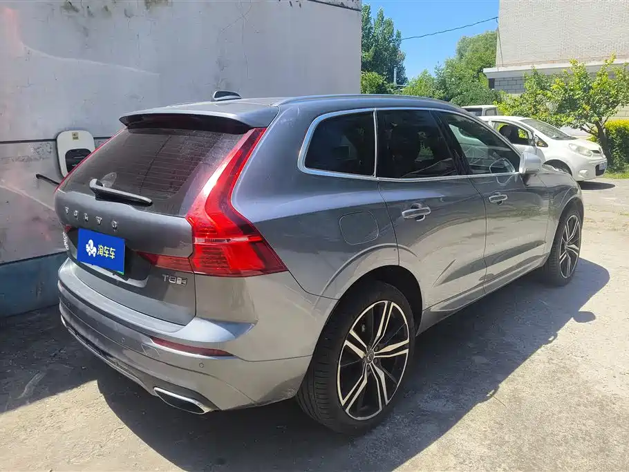Volvo XC60 PHEV T8 E Drive Hybrid Smart Grace Sport CN-V