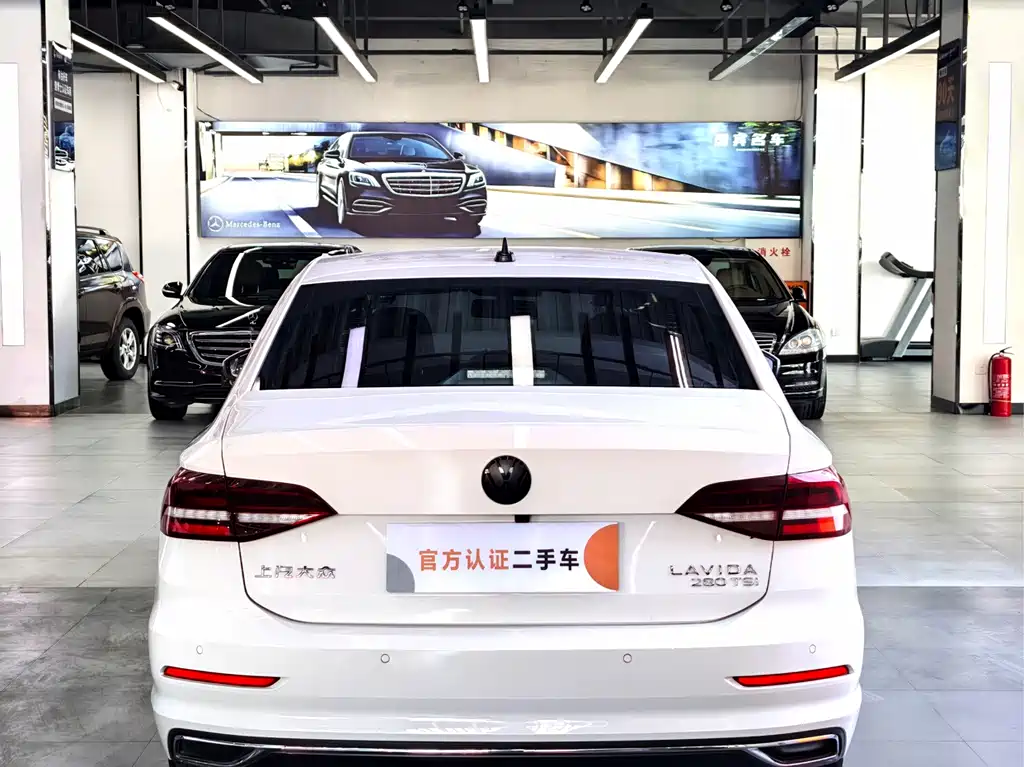 Lavida 280 TSI DSG Comfort