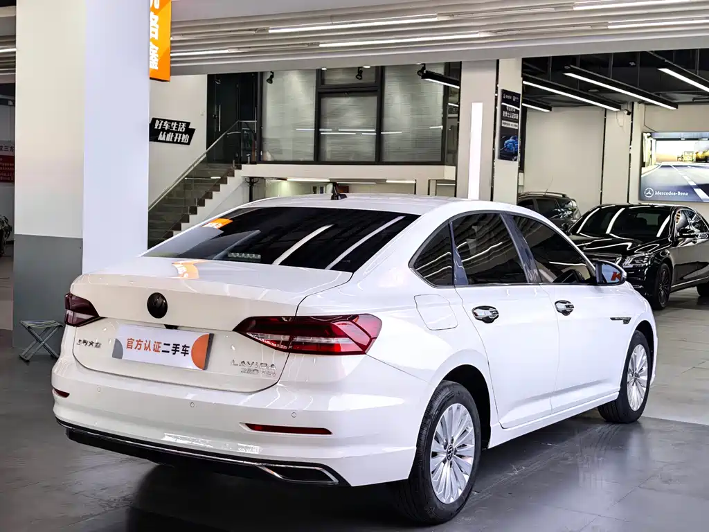 Lavida 280 TSI DSG Comfort