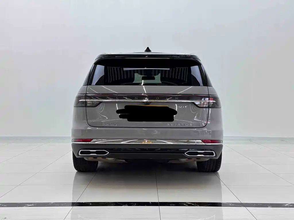 Aviator 3.0 T V6 4 WD Luxury Elegant 6-seat