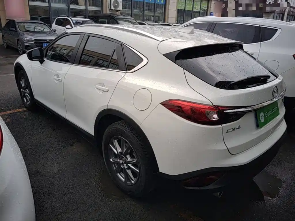 Mazda CX-4 2.0 L Auto 2 WD Blue Sky Taste Upgraded CN-VI