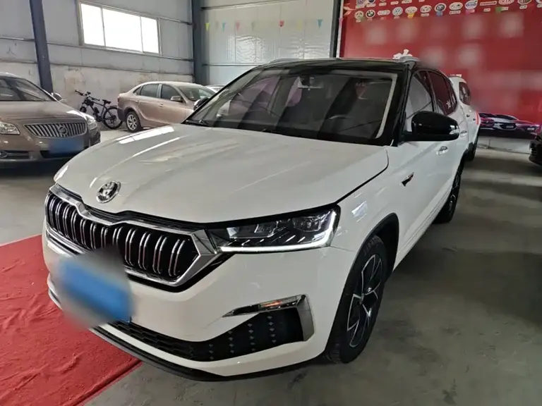 Skoda Kamiq Facelift GT TSI230 DSG Flagship CN-VI