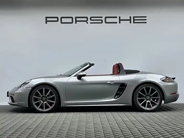 Porsche 718 Boxster 2.0 T