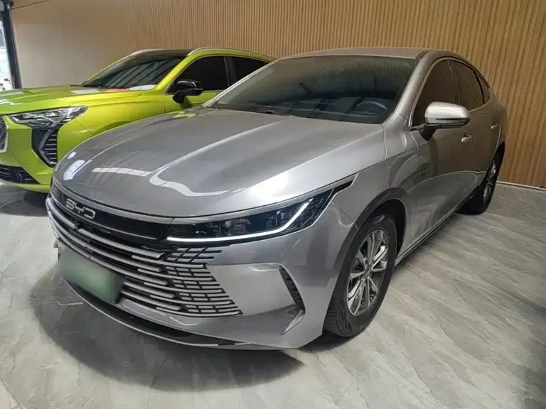 BYD Destroyer 05 Glory DM-i 55 KM Luxury