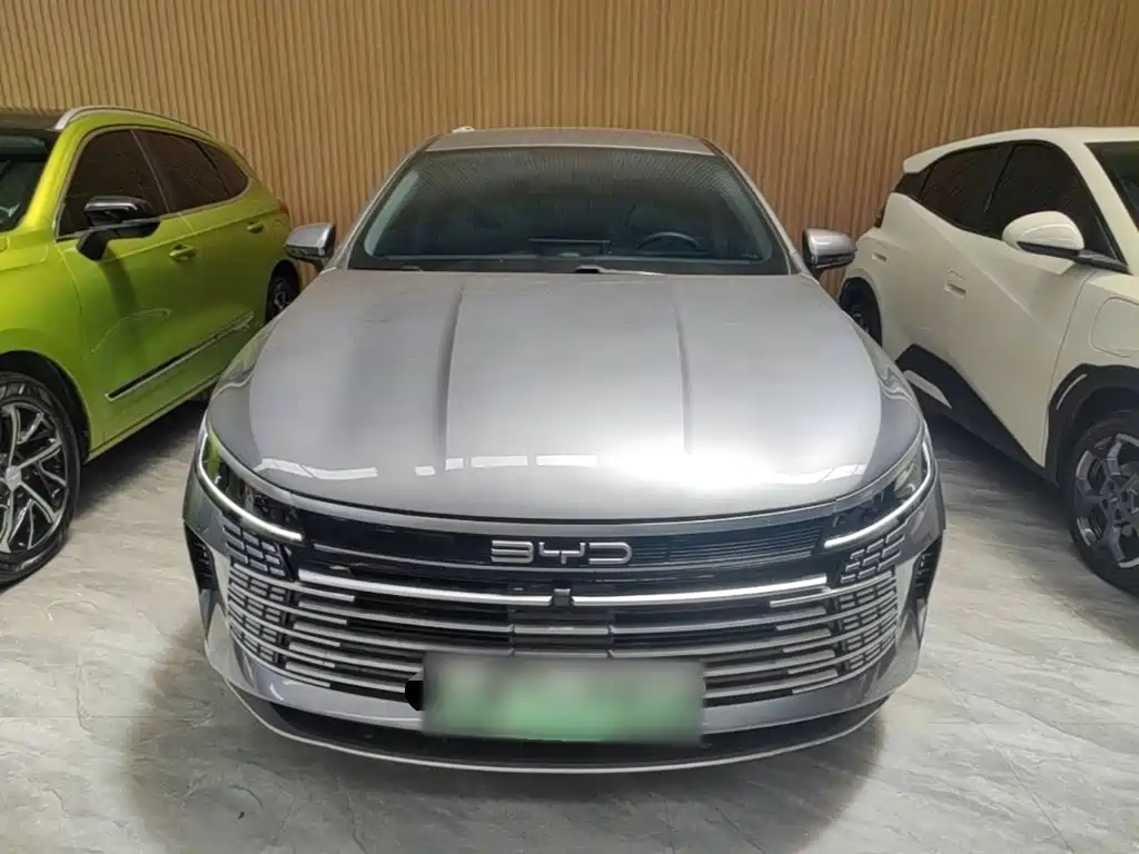 Destroyer 05 Glory DM-i 55 KM Luxury