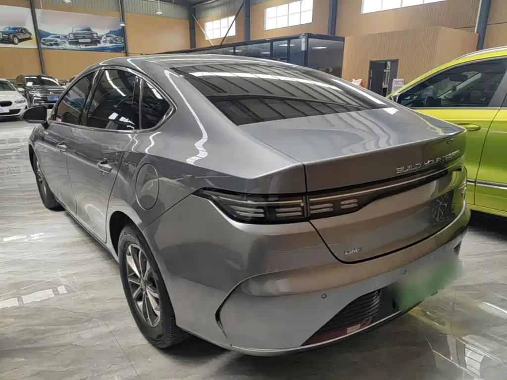 Destroyer 05 Glory DM-i 55 KM Luxury