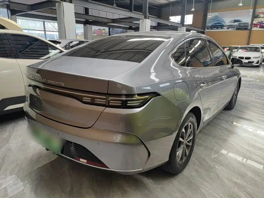Destroyer 05 Glory DM-i 55 KM Luxury