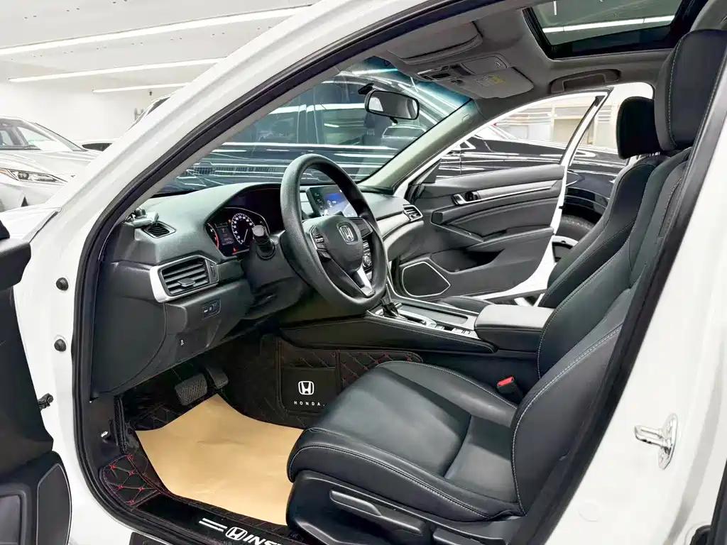 Inspire 260 TURBO Elegant CN-VI