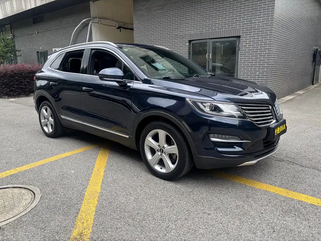 Lincoln MKC 2.0 T 2 WD Premium