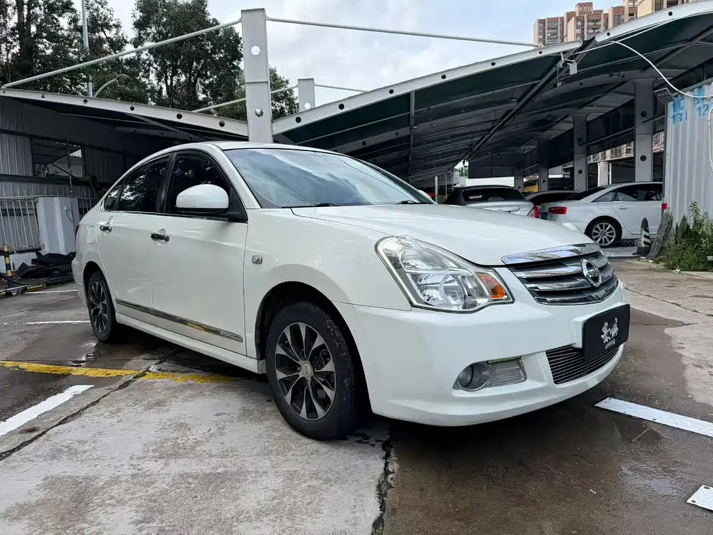 Sylphy Classic 1.6 XE Auto Comfort