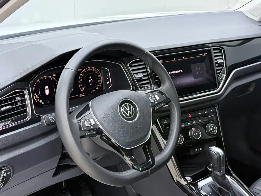 T-ROC 280 TSI DSG 2 WD Comfort Enjoyment PLUS