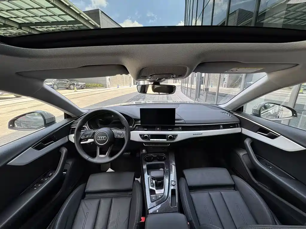 Audi A5 (Import) Sportback 40 TFSI quattro Luxury Dynamic