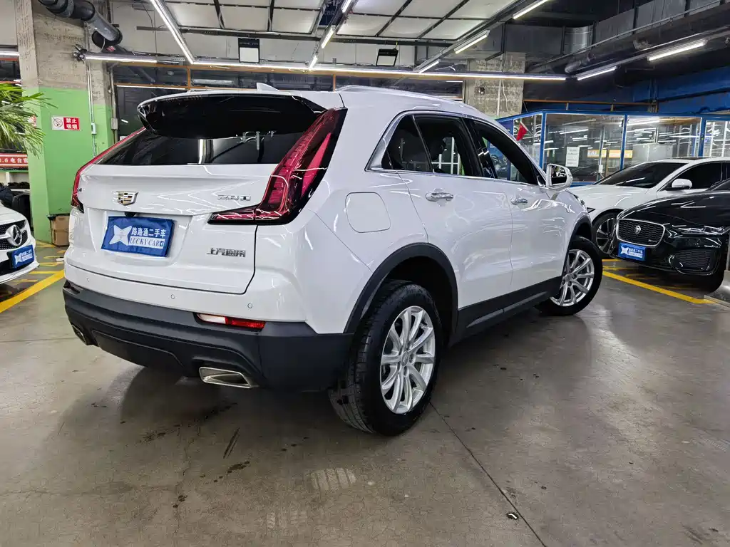 Cadillac XT4 28 T 2 WD Style
