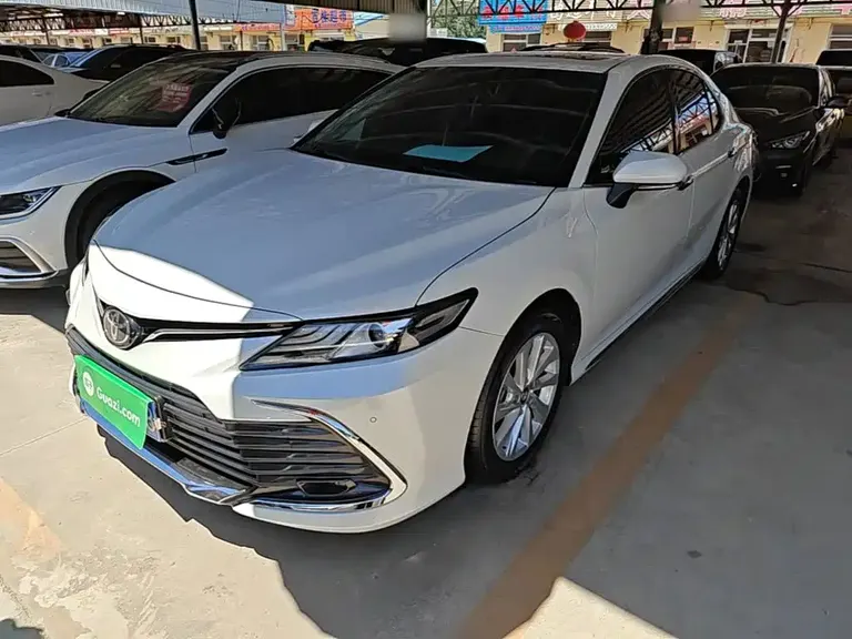 Toyota Camry 2.0 G Luxury