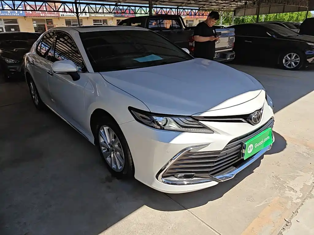 Camry 2.0 G Luxury