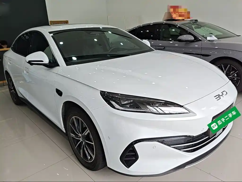 Seal 06 DM-i Smart Drive 120 KM Premium