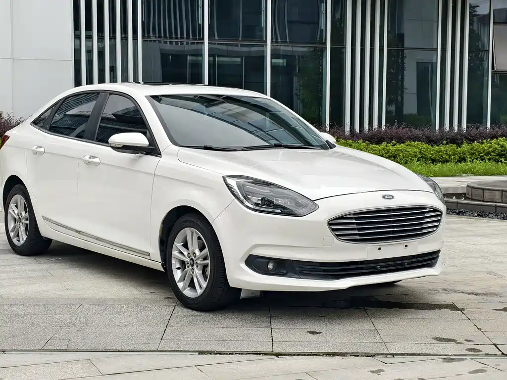 Escort Facelift 1.5 L Auto Joy CN-V