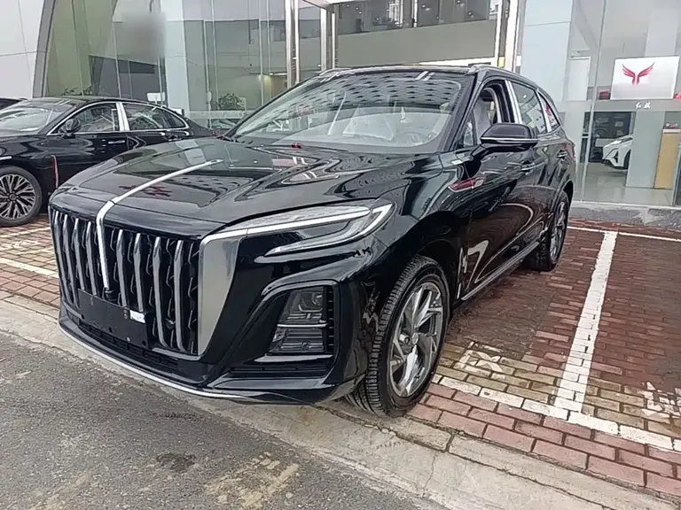 Hongqi HS3 PHEV 115 km Power Action