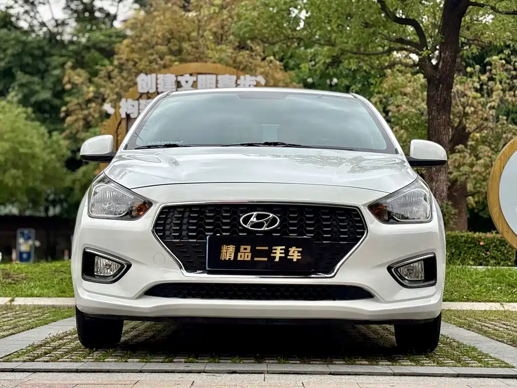Accent 1.4 L Manual Radiant CN-V