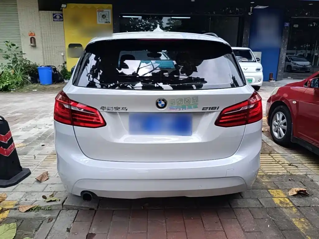 BMW 2 Series Active Tourer 218 i Fashion