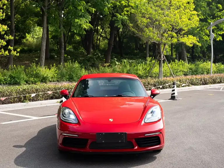 Porsche 718 Cayman 2.0 T