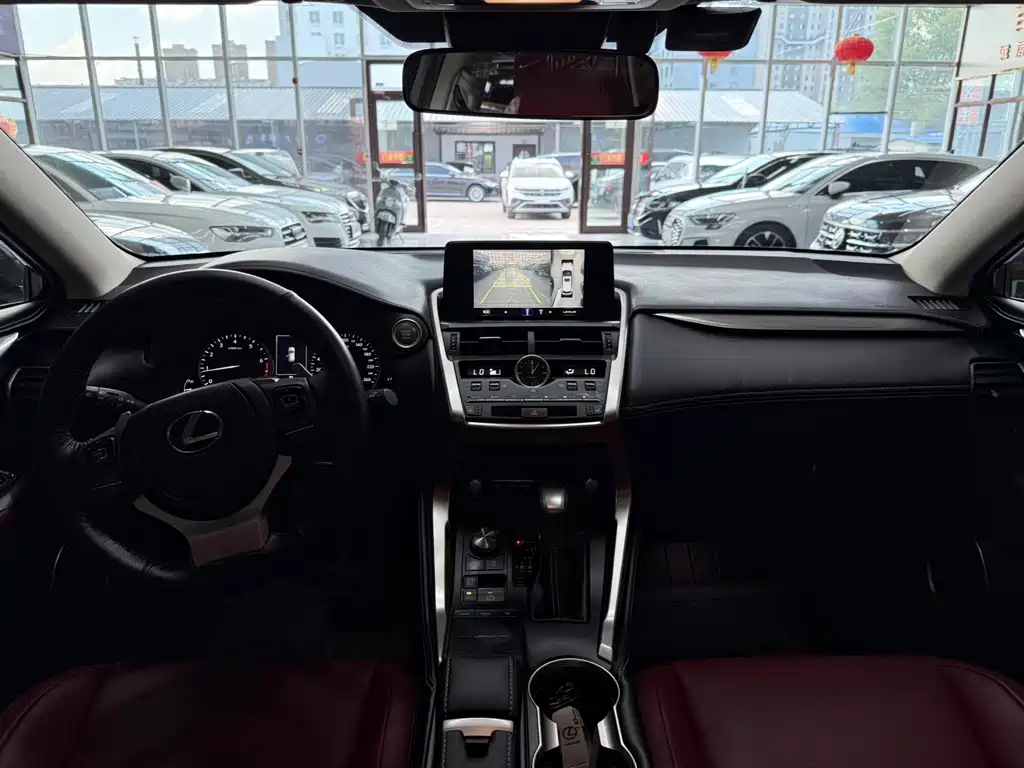 Lexus NX 200 AWD Sharp Style CN-VI