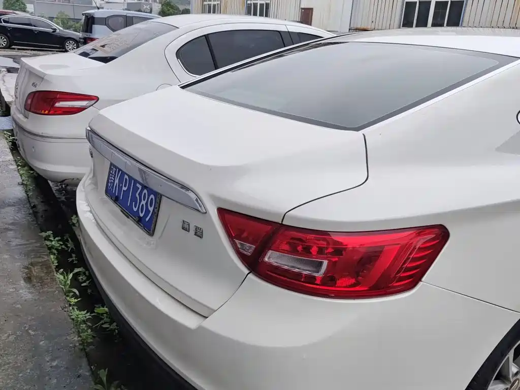 Borui 2.4 L Comfort