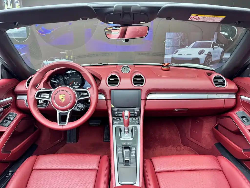 Porsche 718 Boxster 2.0 T