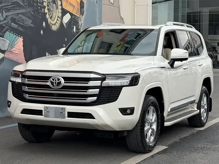 Toyota Land Cruiser (Import) 兰德酷路泽(进口) LC300 2023款 4.0 L 中东版