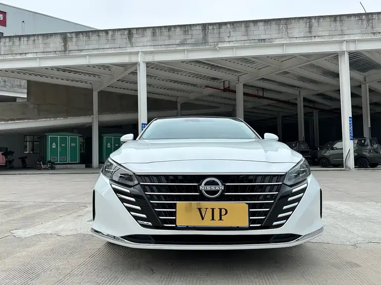 Nissan Teana 2.0 L XL-TLS Joy