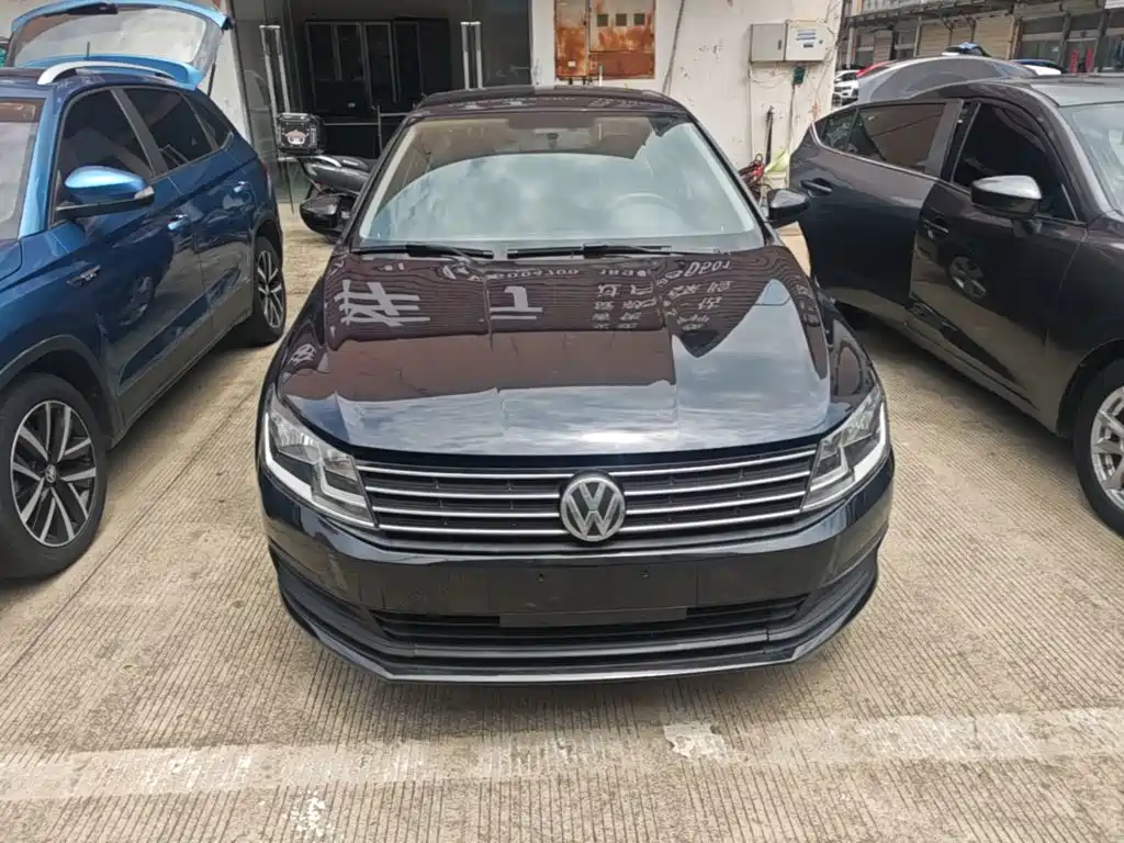 Lavida 1.6 L Auto Style