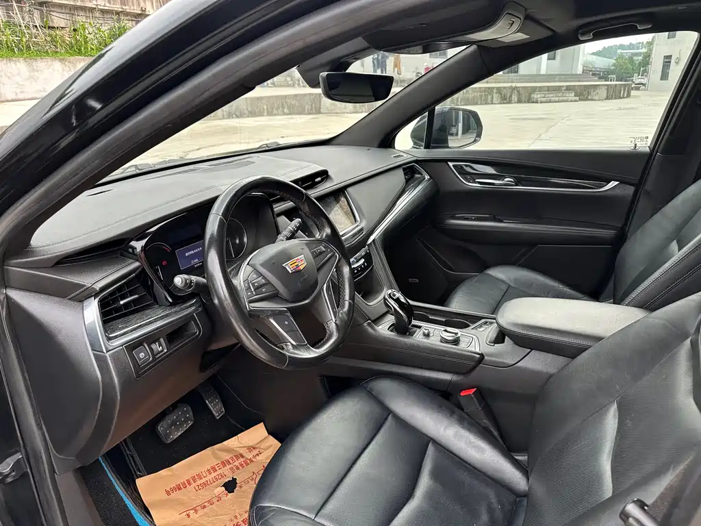 Cadillac XT5 28 T Luxury
