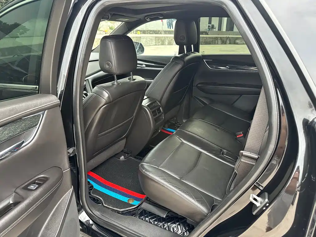 Cadillac XT5 28 T Luxury