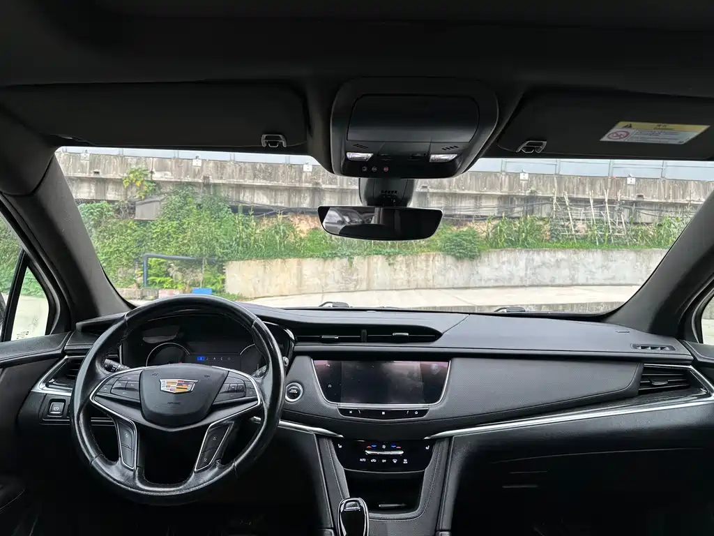 Cadillac XT5 28 T Luxury
