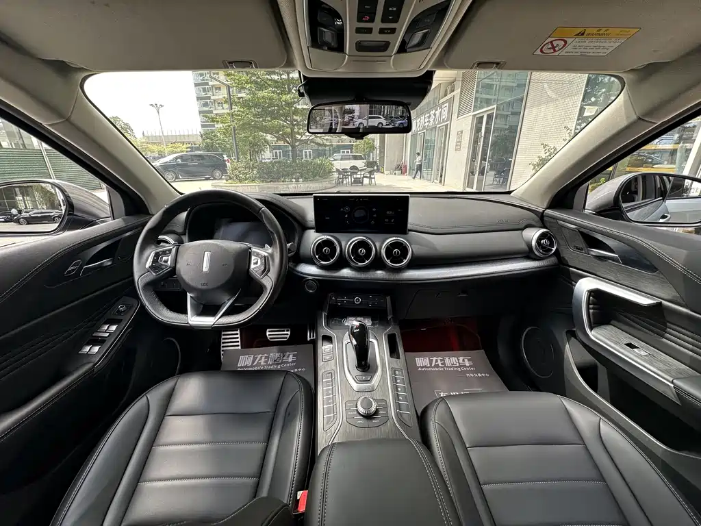 WEY VV5 魏牌 VV5 2020款 2.0 T 两驱擎先锋