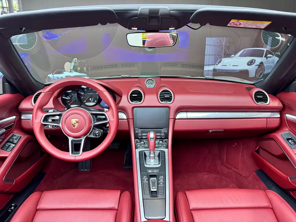 Porsche 718 Boxster 2.0 T