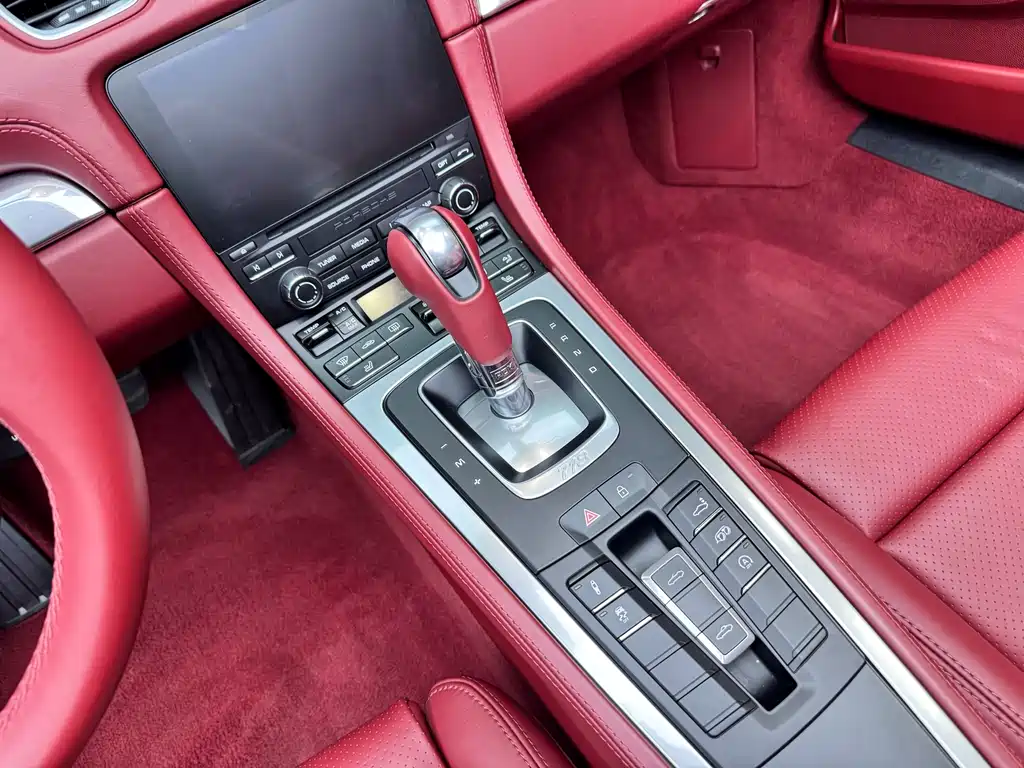 Porsche 718 Boxster 2.0 T