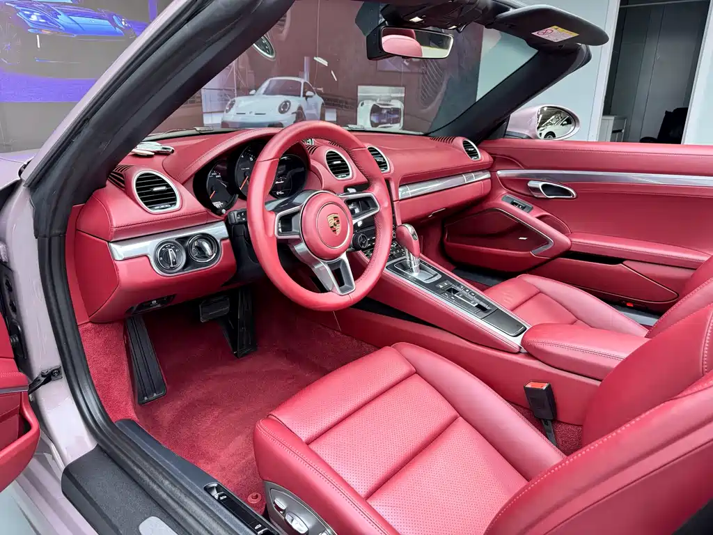 Porsche 718 Boxster 2.0 T